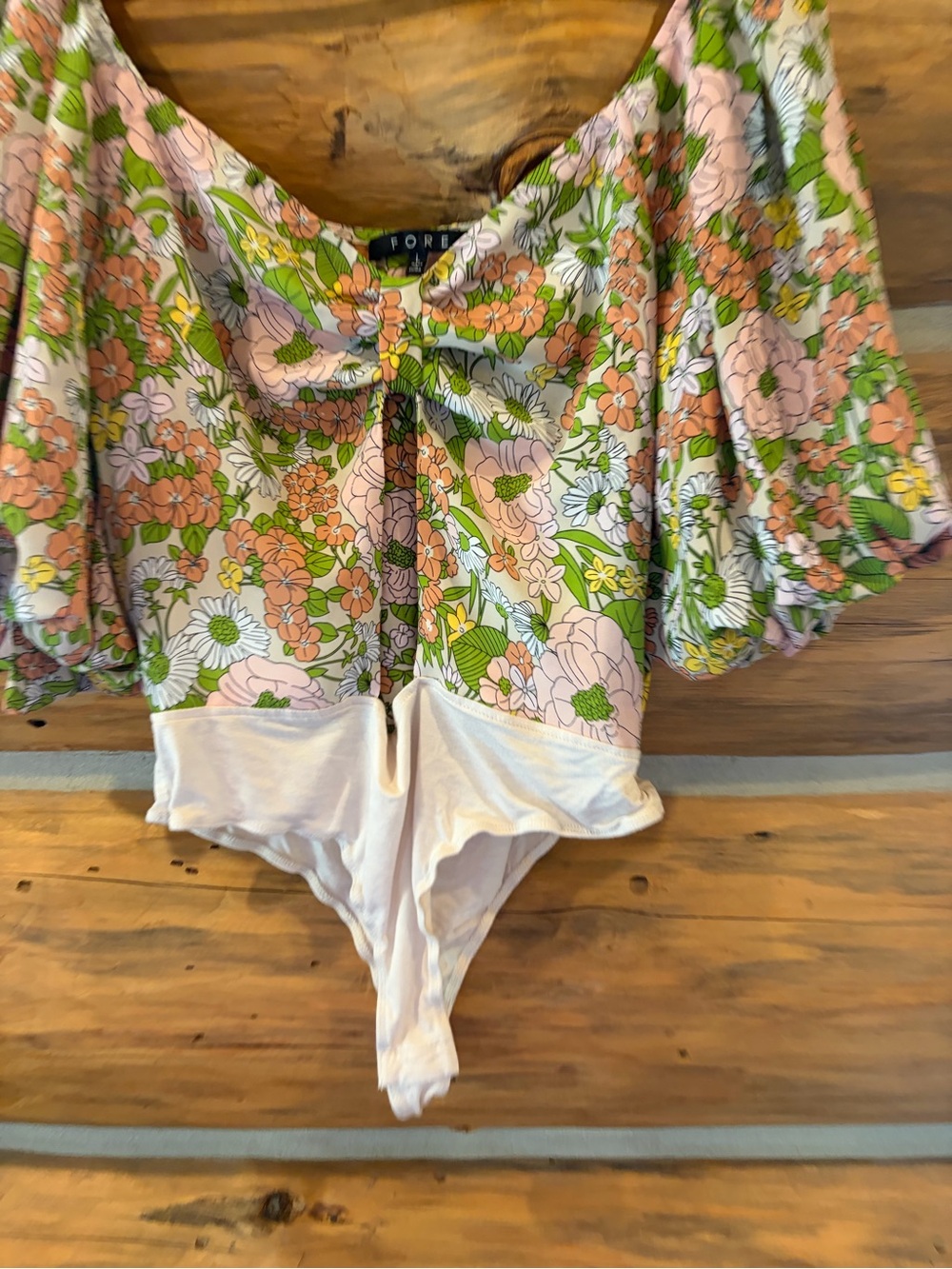 Fore Floral Bodysuit size Large - Picture 4 of 6